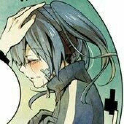 女大学生用圆通快递档案袋被损毁